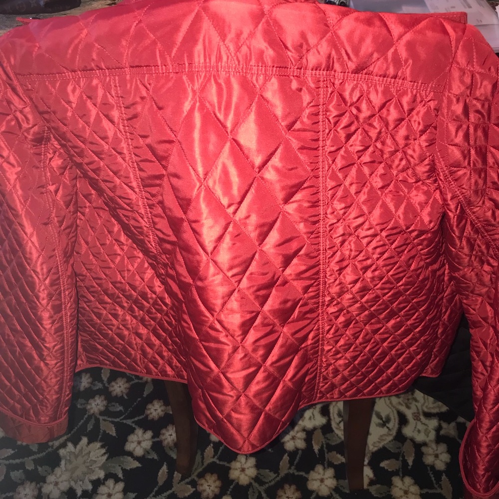 Red crop Burberry jacket - Picture 3 of 8